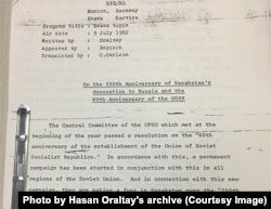 "Ресейдің Қазақстанды аннексиялауының" 250 жылдығы мен СССР-дің 60 жылдығы туралы Хасен Оралтай әзірлеген хабар. 2 шілде, 1982 жыл. Мюнхен. Хасен Оралтайдың Ұлттық академиялық кітапханадағы жеке қорынан. Астана.