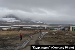 Въезд в село Алькатваам. Фото: Марина Сычева