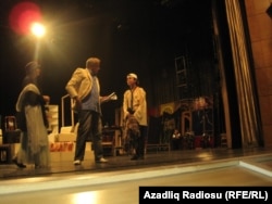 Teatrda məşq zamanı