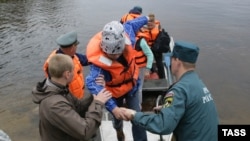 Подростки, спасшиеся после сплава на Сямозере